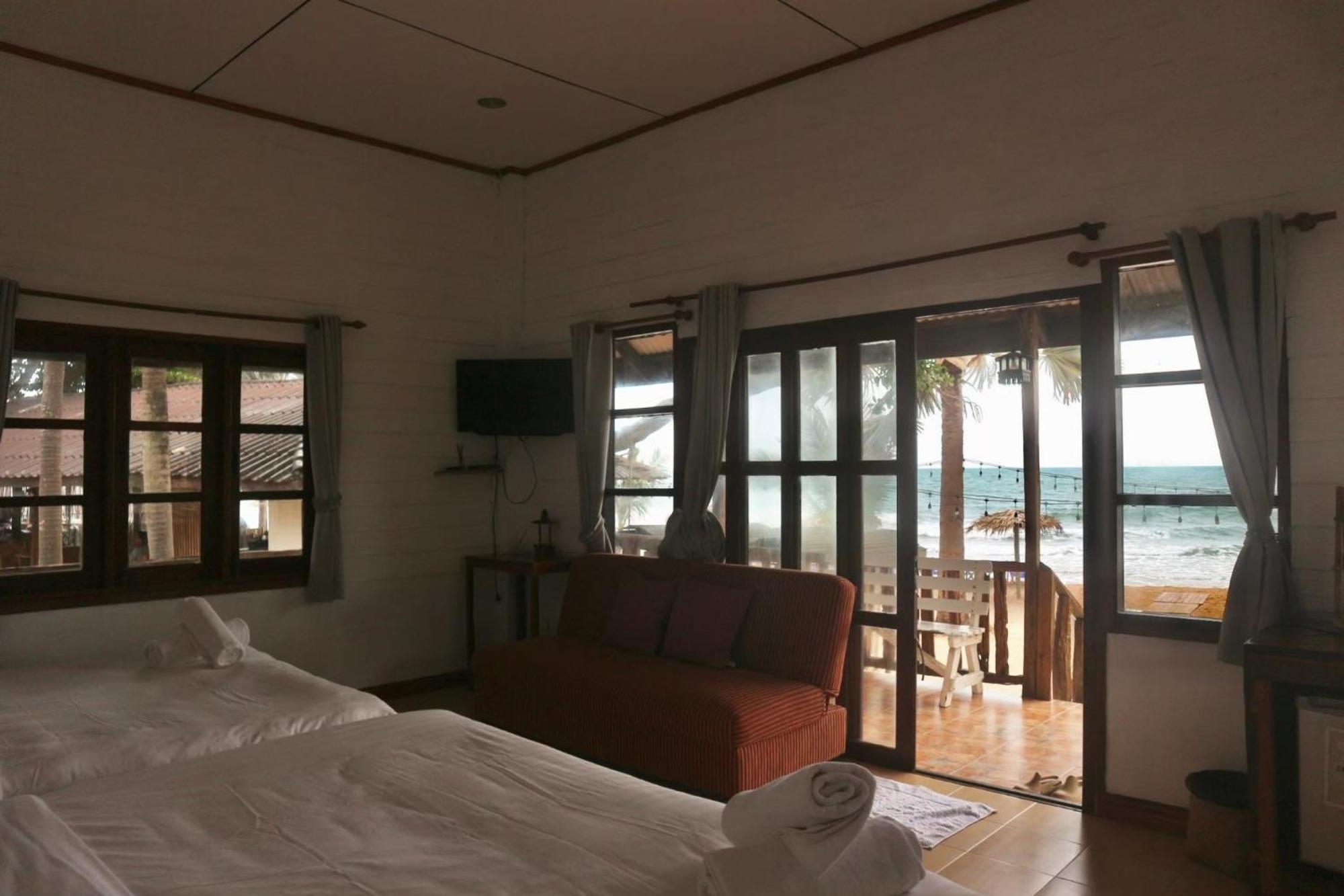 Baanboonpetch Resort Ban Phlong Takhe Esterno foto